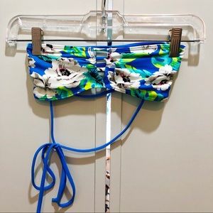 Hollister Floral Bandeau